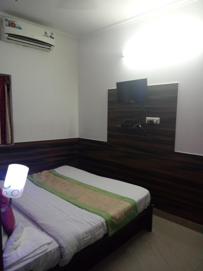Hotel Perfect Palace New Delhi Exterior foto