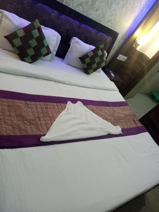 Hotel Perfect Palace New Delhi Exterior foto